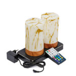 Set van 2 oplaadbare Tafellampen DORSETTO in cilindervorm, marmer goud houtlook, waterdicht en tot 105 uur te gebruiken. Inclusief afstandsbediening.